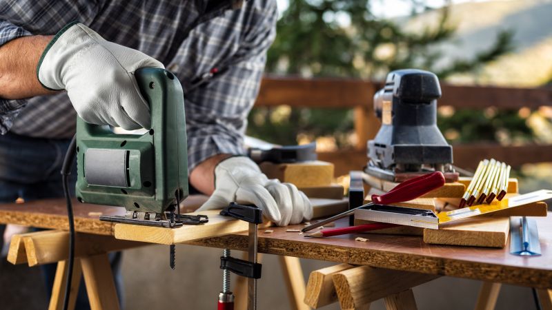 Finish Woodwork Service in Kansas City, KS